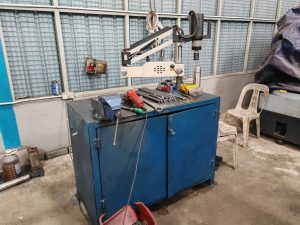 Tapping Machine